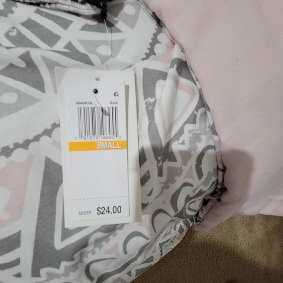 Marble Top - Picture 3 of 4